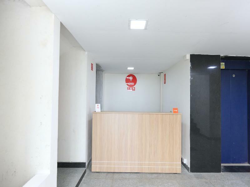 Oyo Flagship 14716 Omr Kelambakkam Hotel Chennai Exterior foto