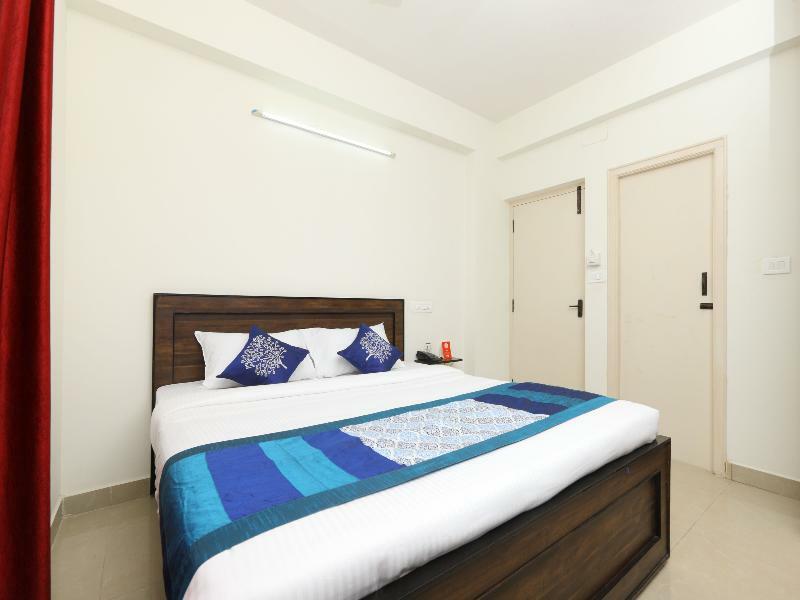 Oyo Flagship 14716 Omr Kelambakkam Hotel Chennai Exterior foto